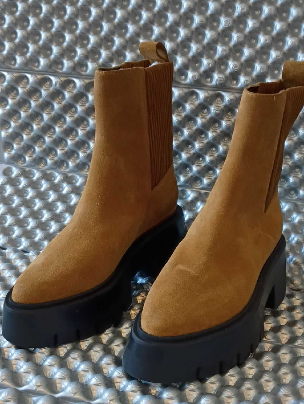 Rebecca Minkoff Chestnut Suede Lace-Up Style Platform Chelsea Boots